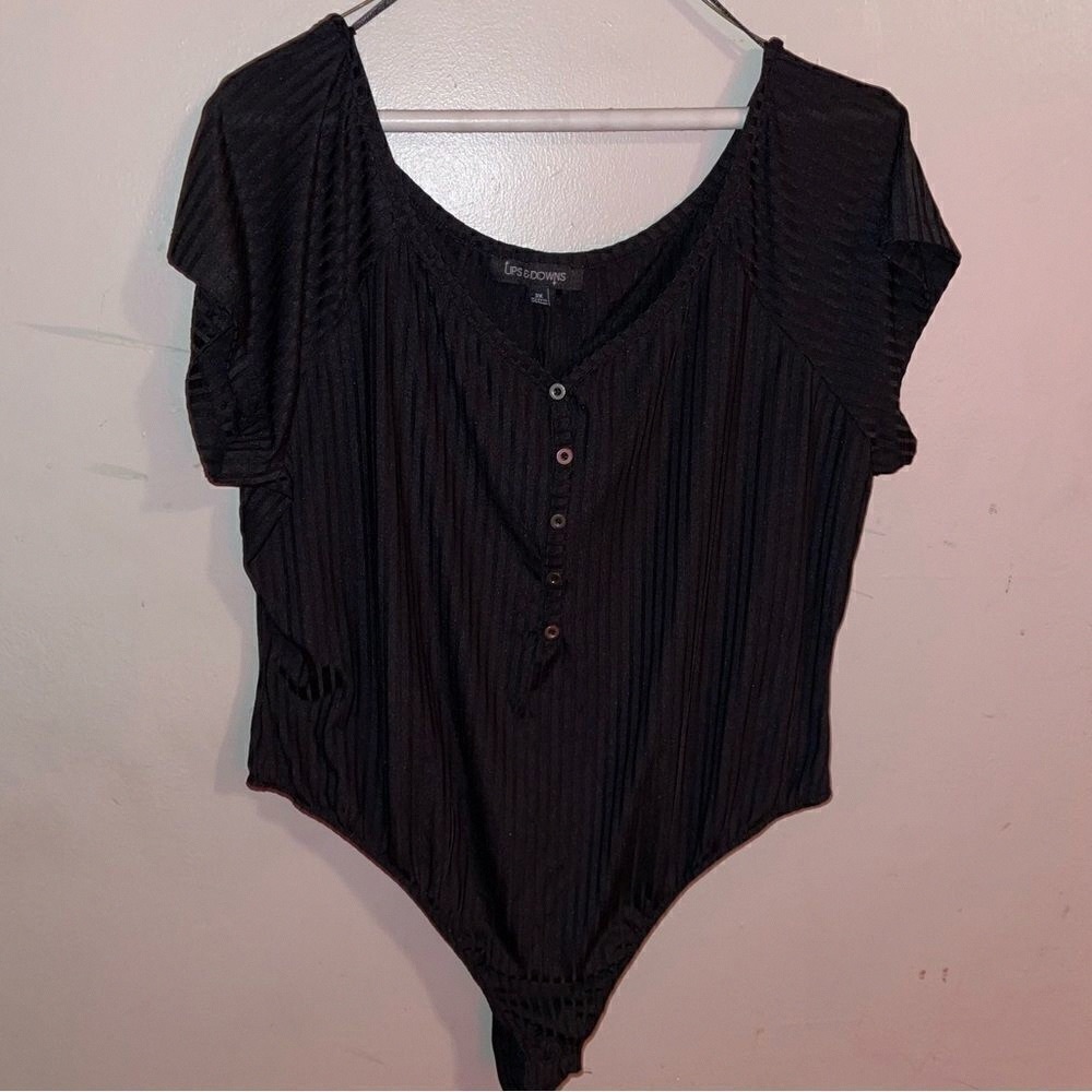 Chic Black Button-Up Bodysuit - image 3